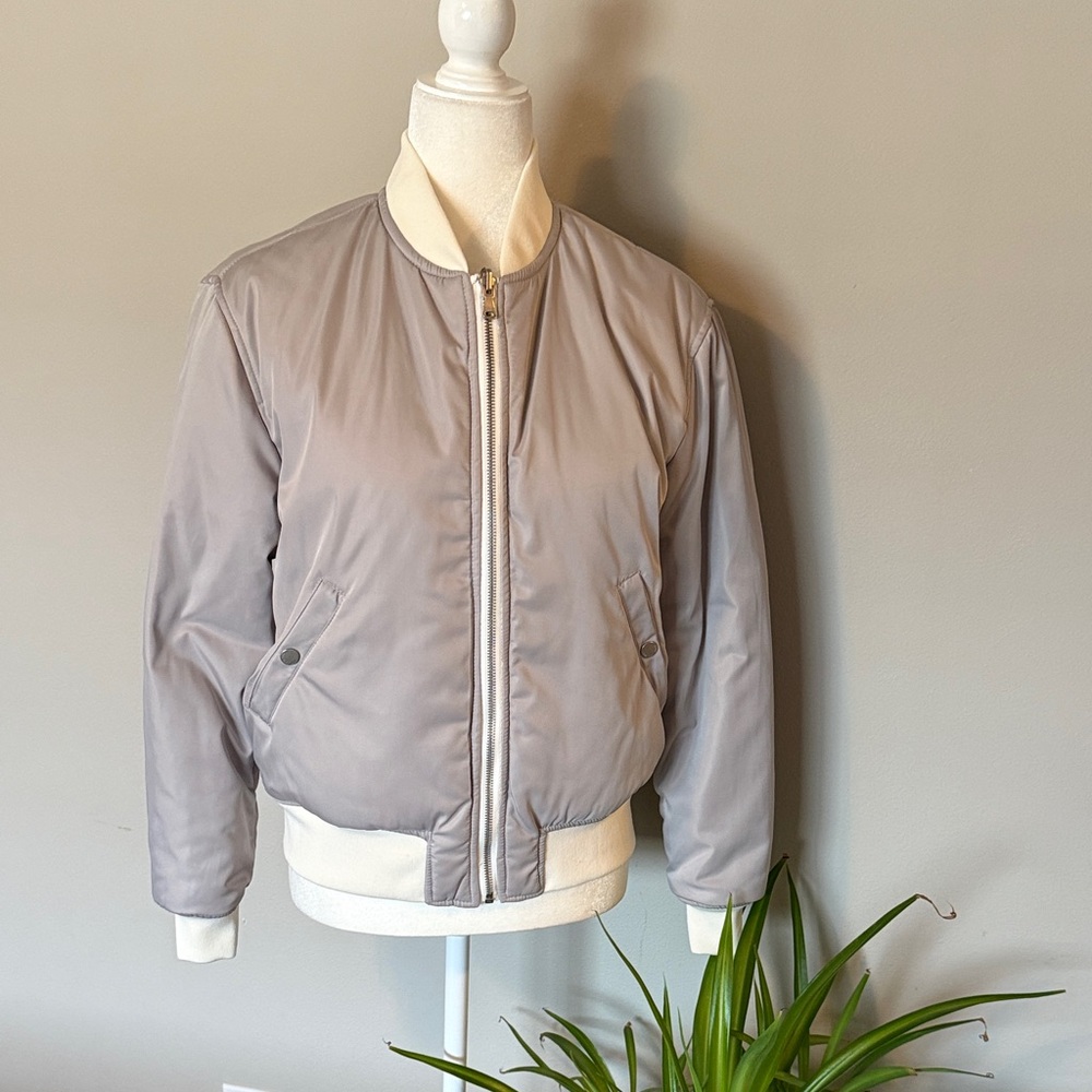 Calvin Klein Jeans Light Gray/cream Reversible Bomber Jacket SZ XS NWOT Classic